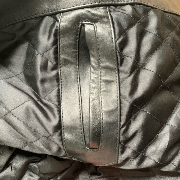 Iconic Men’s Leather Biker Jacket - Picture 6 of 14